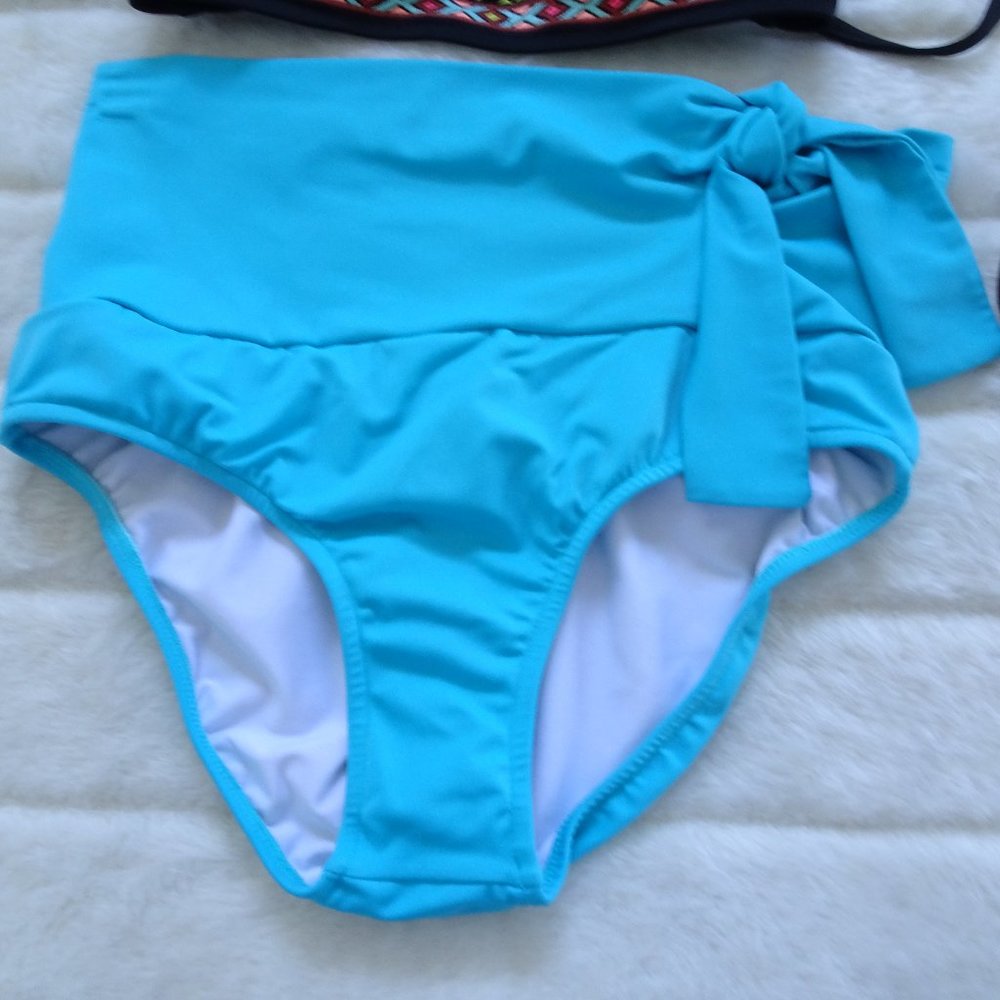 Shade Shore Bikini Top & Venus Bottom 34D Size 12 - Picture 4 of 10